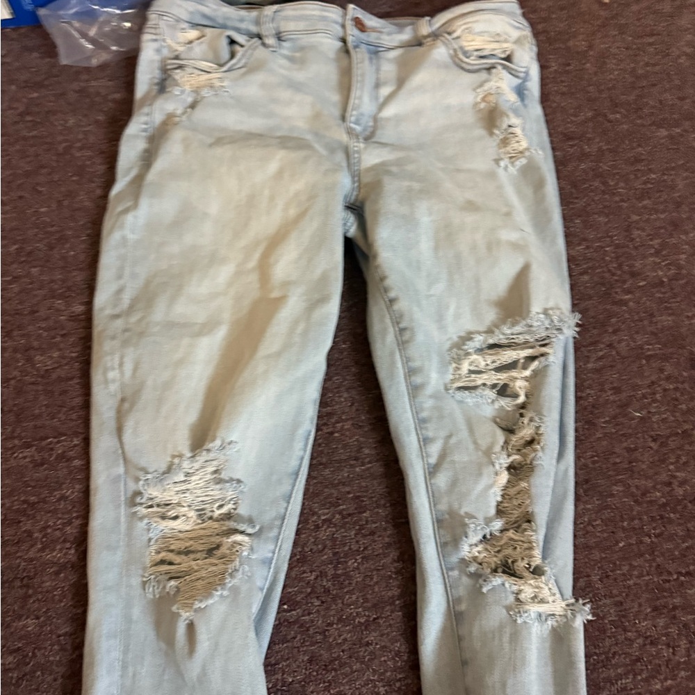 American Eagle Outfitters Light Blue Distressed Skinny Jeans